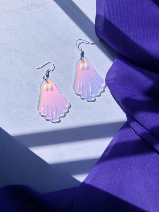 Iridescent ghosties