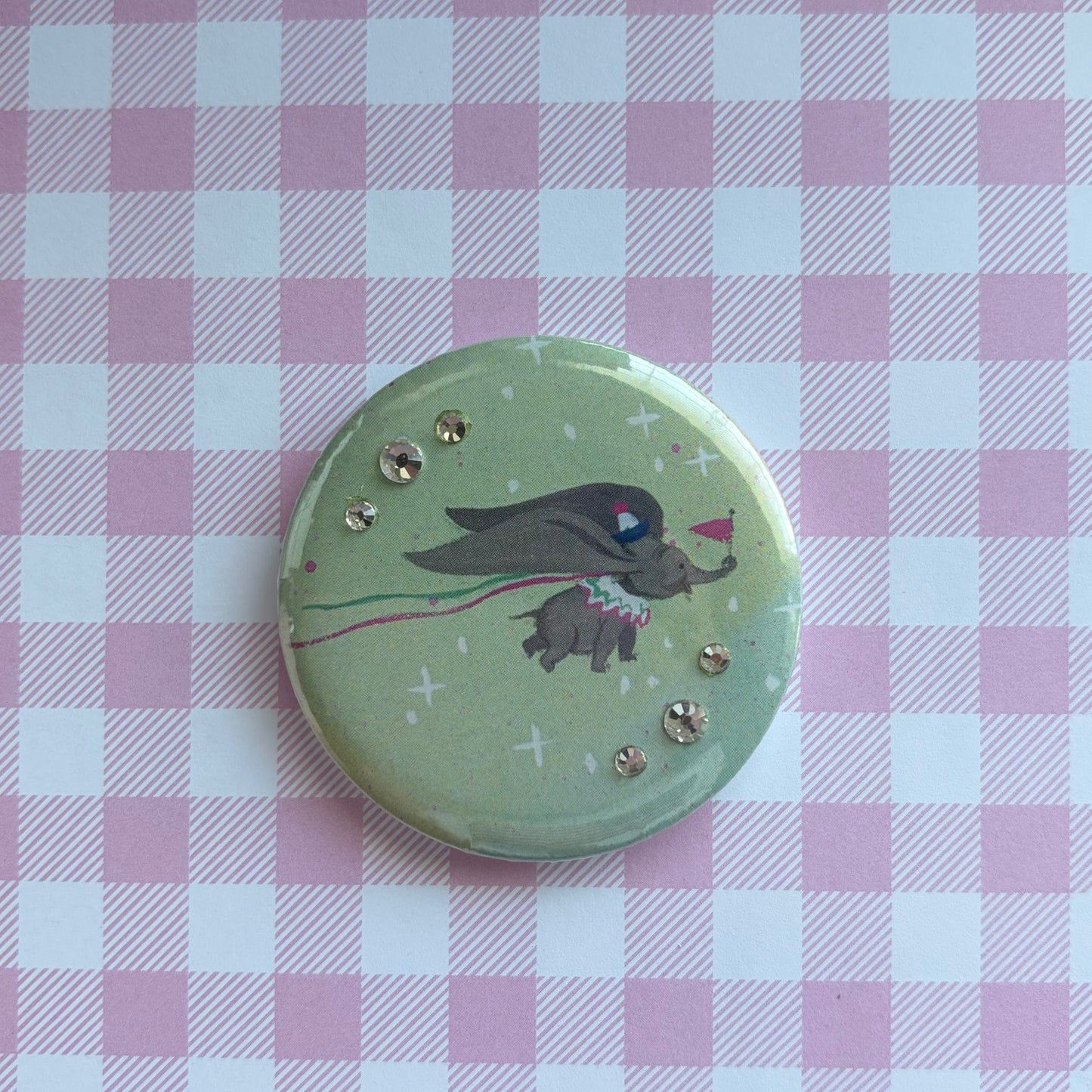 Dumbo pin